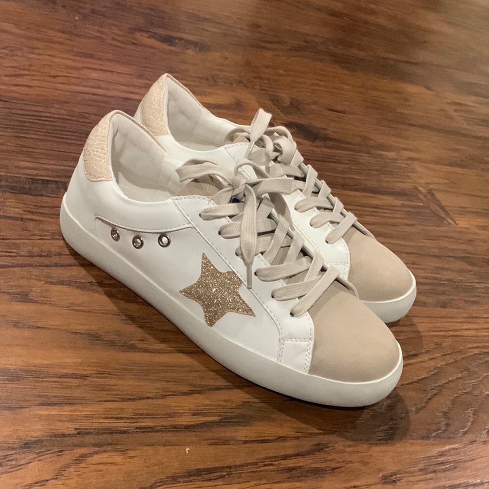 Beach by Matisse Star Sneakers